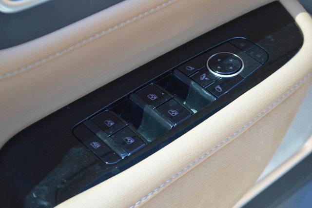 new 2025 INFINITI QX80 car, priced at $102,640