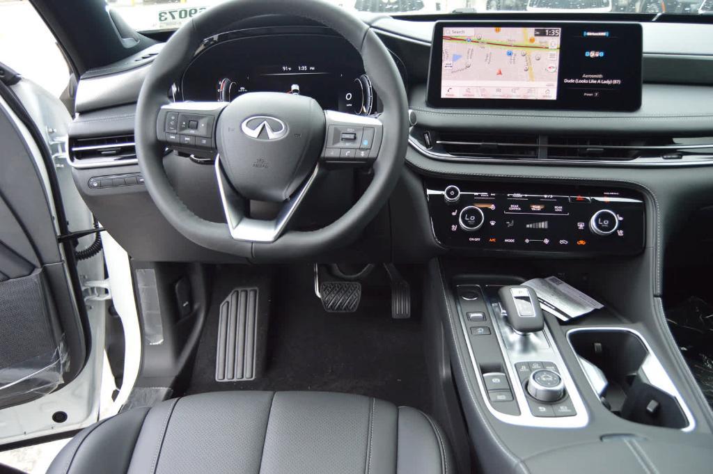 new 2025 INFINITI QX60 car, priced at $60,980