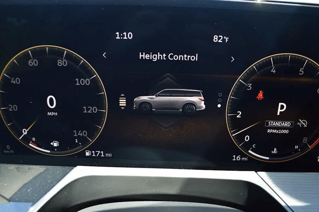 new 2025 INFINITI QX80 car, priced at $107,774