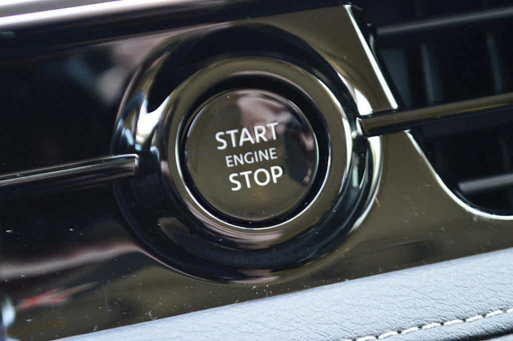 new 2025 INFINITI QX80 car, priced at $107,774