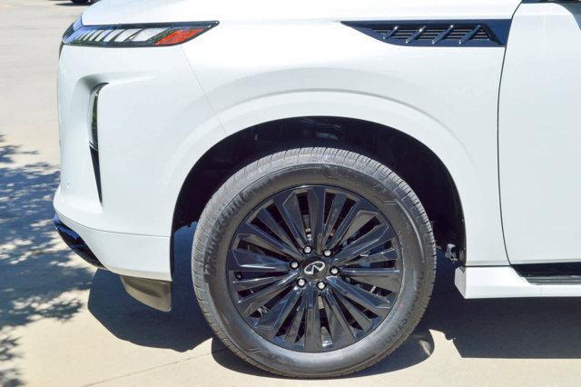new 2025 INFINITI QX80 car, priced at $111,975