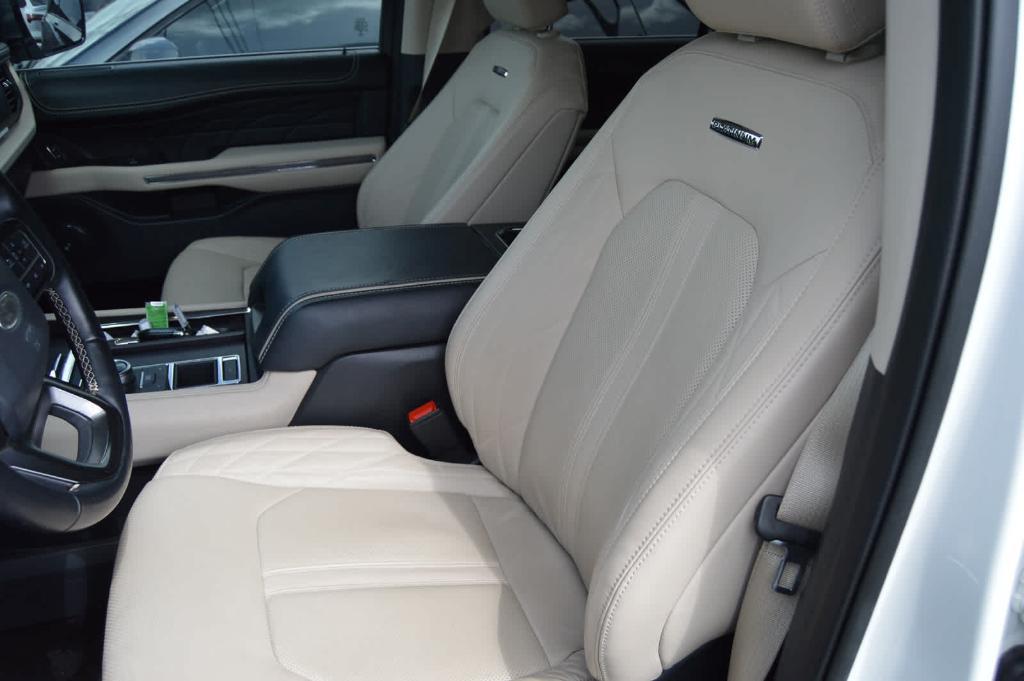 used 2022 Ford Expedition car, priced at $52,899