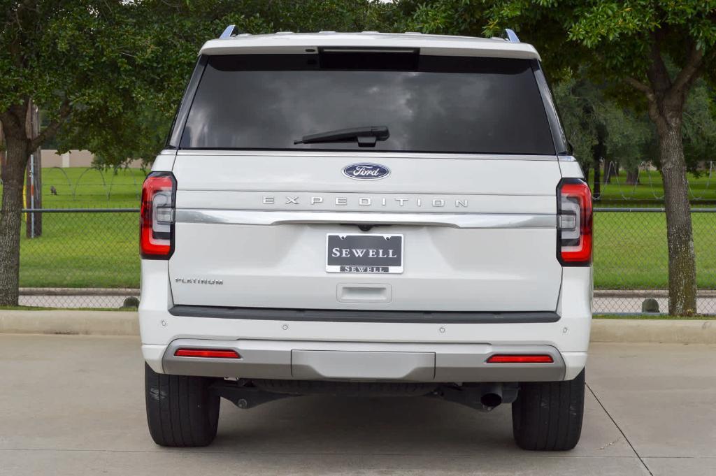 used 2022 Ford Expedition car, priced at $52,899