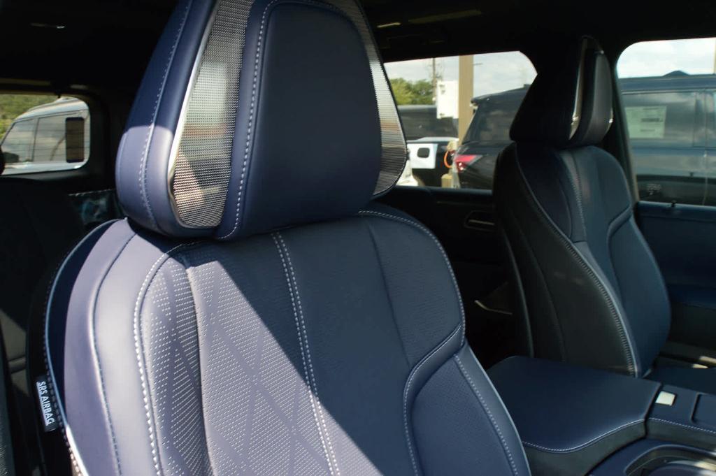 new 2026 INFINITI QX80 car, priced at $107,370