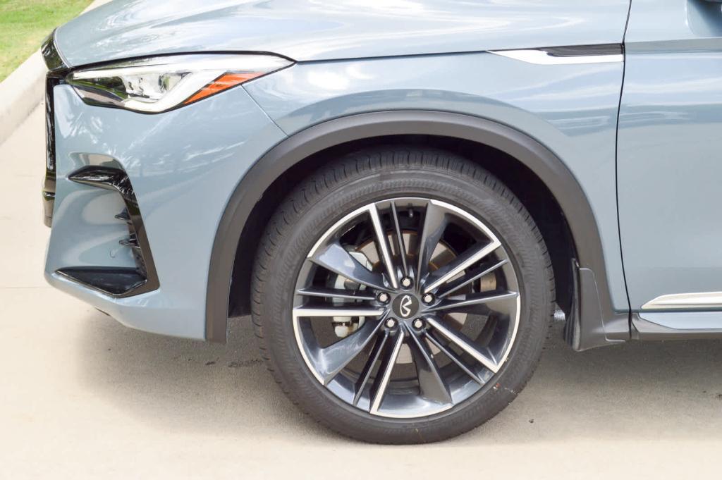 used 2025 INFINITI QX55 car, priced at $44,999