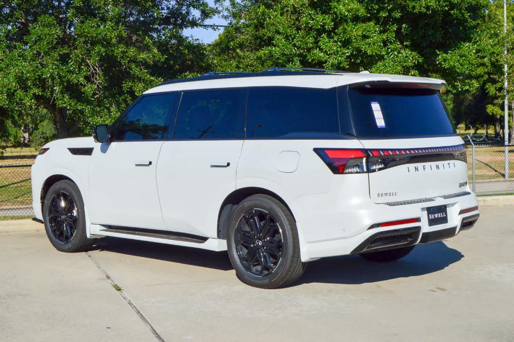 new 2026 INFINITI QX80 car, priced at $106,525
