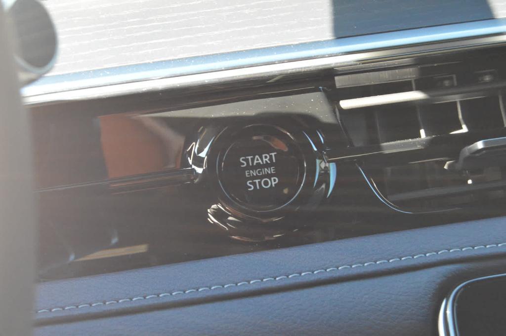 new 2026 INFINITI QX80 car, priced at $106,525