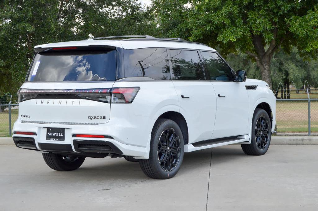 new 2026 INFINITI QX80 car, priced at $106,620