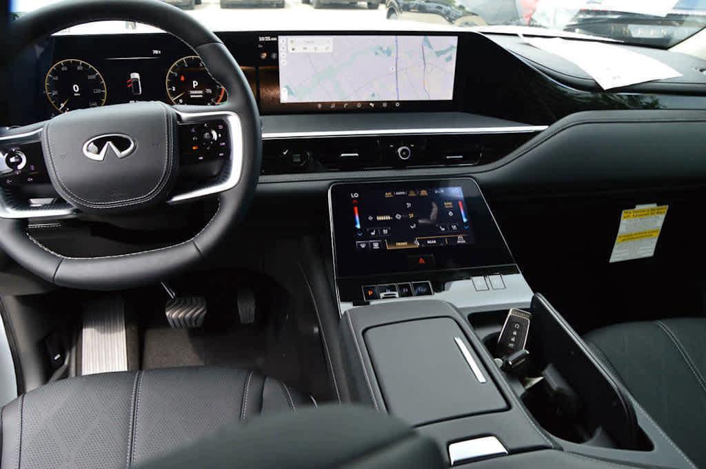 new 2025 INFINITI QX80 car, priced at $102,845