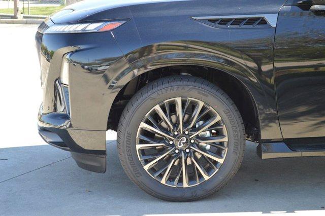 new 2025 INFINITI QX80 car, priced at $112,590