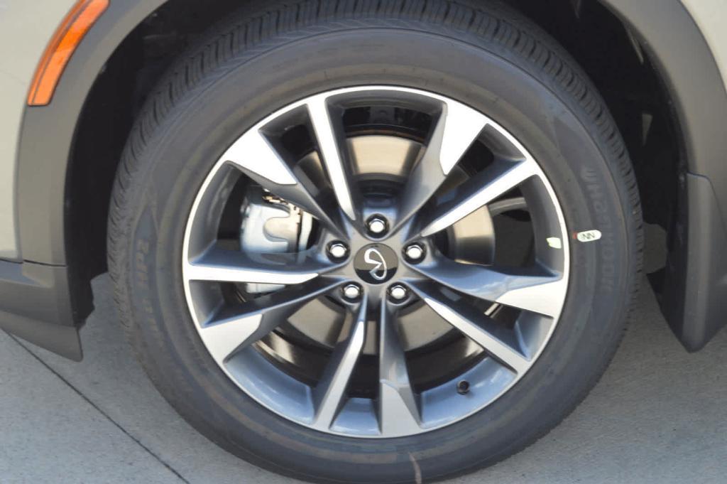 used 2025 INFINITI QX60 car, priced at $46,999