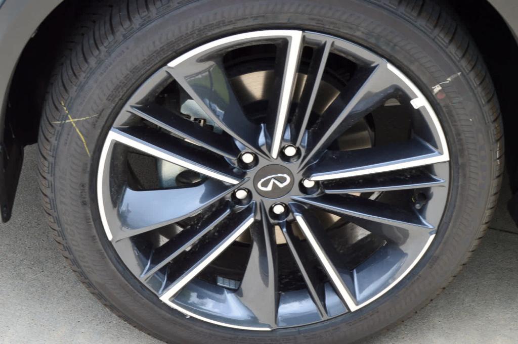 new 2025 INFINITI QX50 car, priced at $53,965