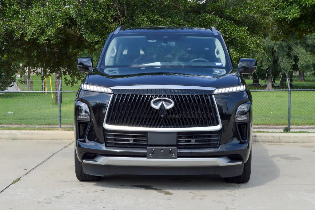 used 2025 INFINITI QX80 car, priced at $77,999