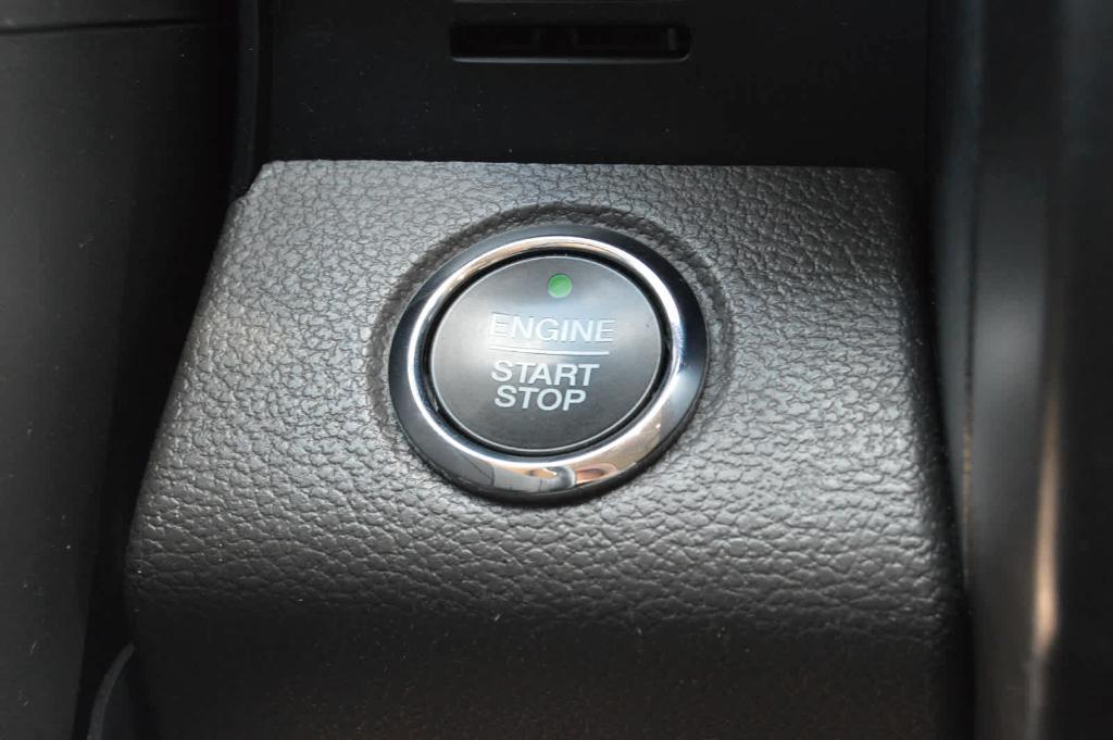 used 2020 Ford Expedition car, priced at $27,999