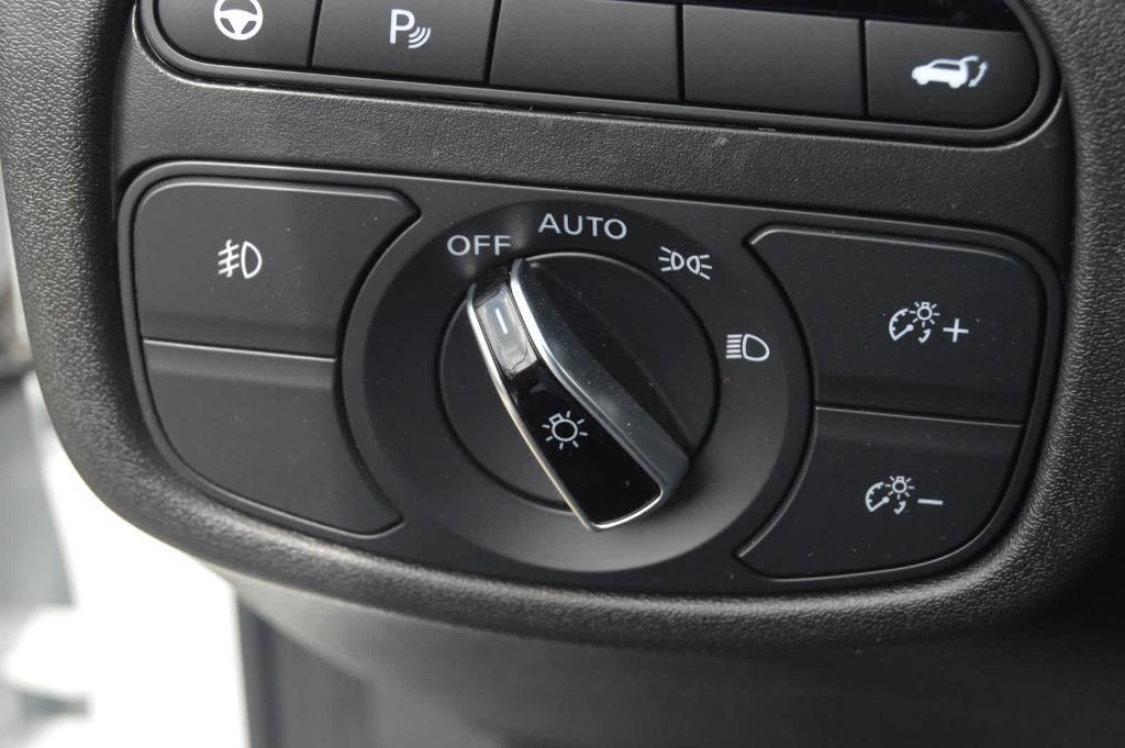 new 2025 INFINITI QX50 car, priced at $54,170