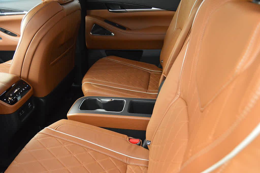 new 2025 INFINITI QX60 car, priced at $69,550