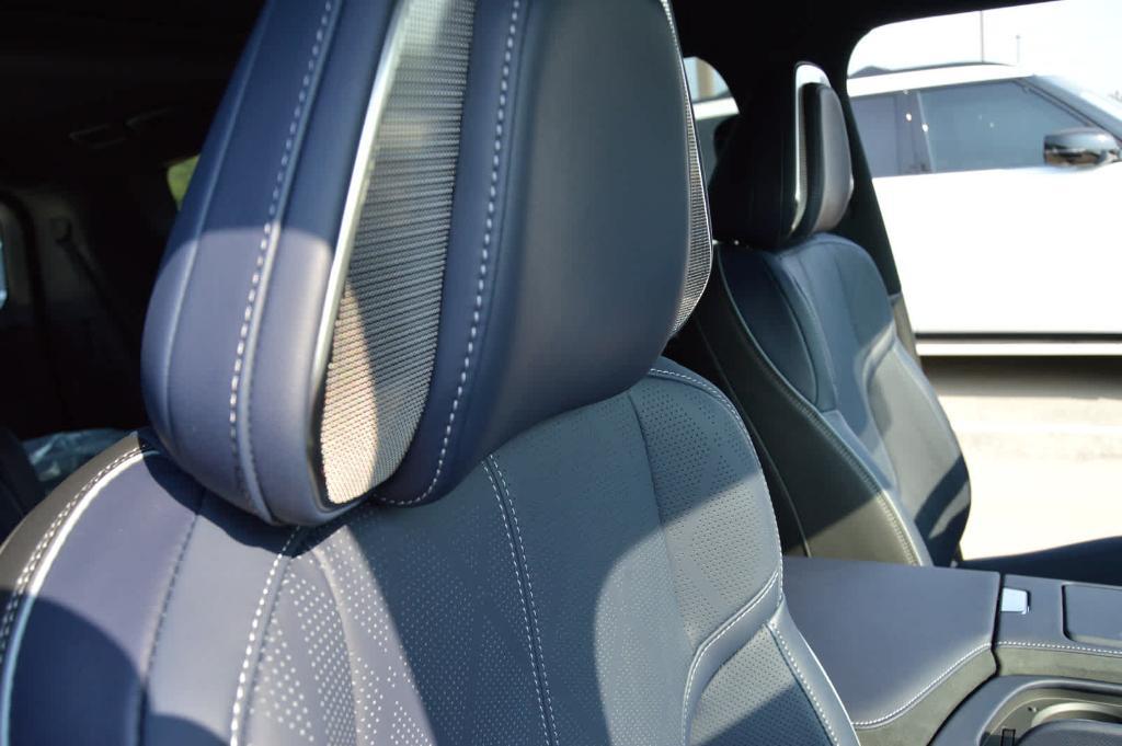 new 2026 INFINITI QX80 car, priced at $106,415