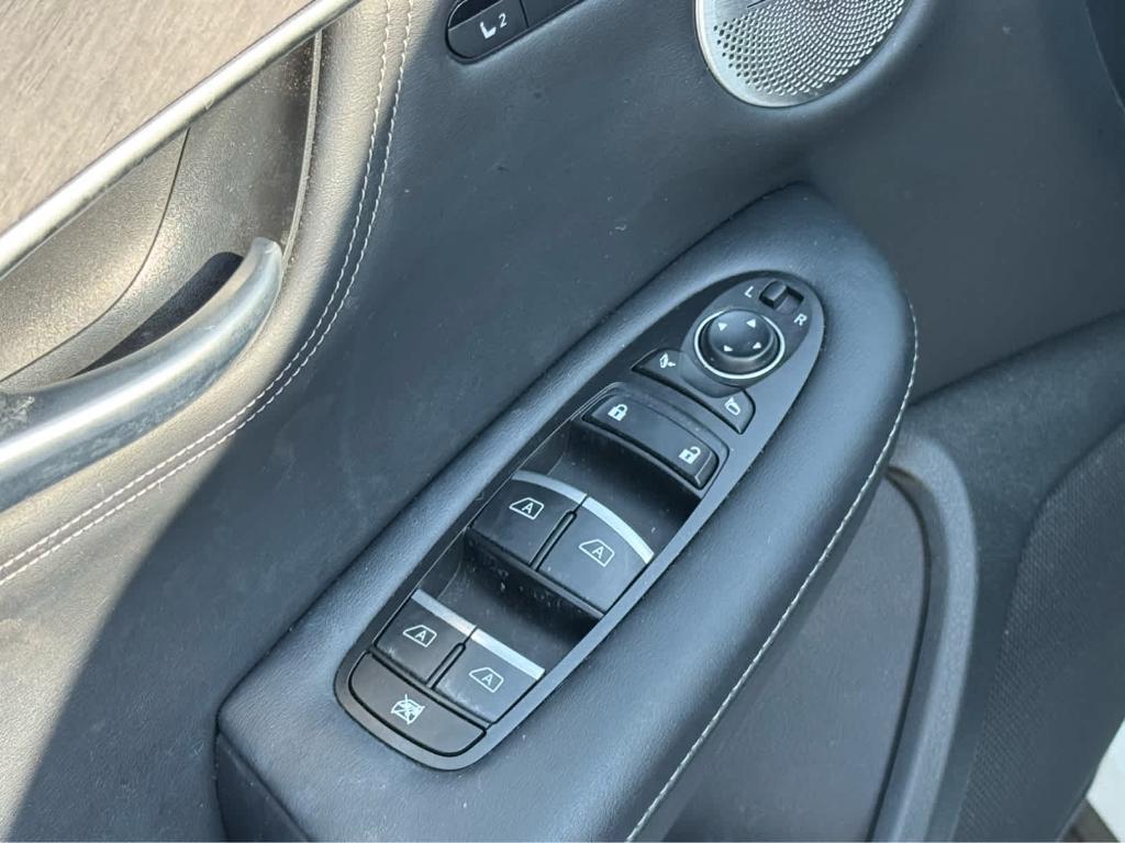 used 2025 INFINITI QX55 car, priced at $37,499