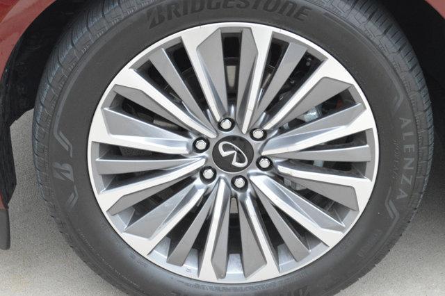 used 2025 INFINITI QX80 car, priced at $92,999