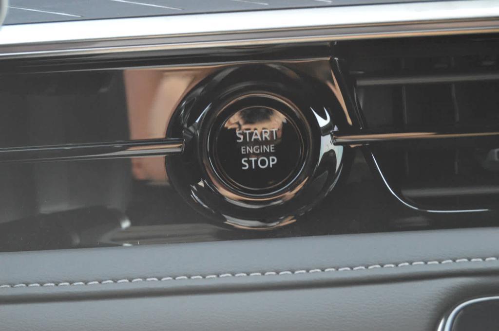 new 2026 INFINITI QX80 car, priced at $121,994