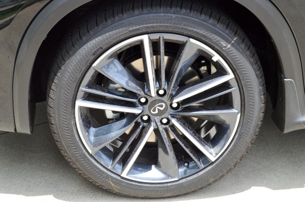 new 2025 INFINITI QX50 car, priced at $53,670