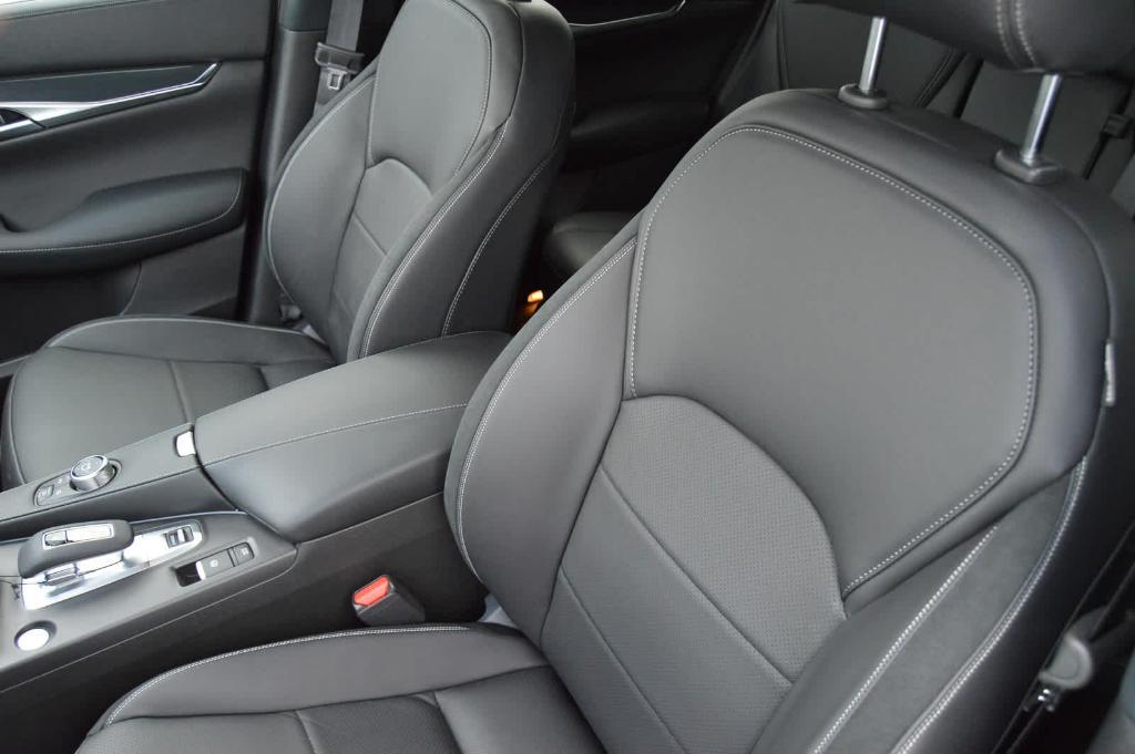 new 2025 INFINITI QX50 car, priced at $53,670
