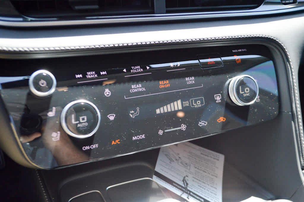 new 2025 INFINITI QX60 car, priced at $59,080