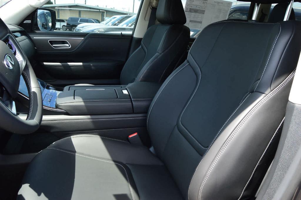 new 2025 INFINITI QX80 car, priced at $85,140