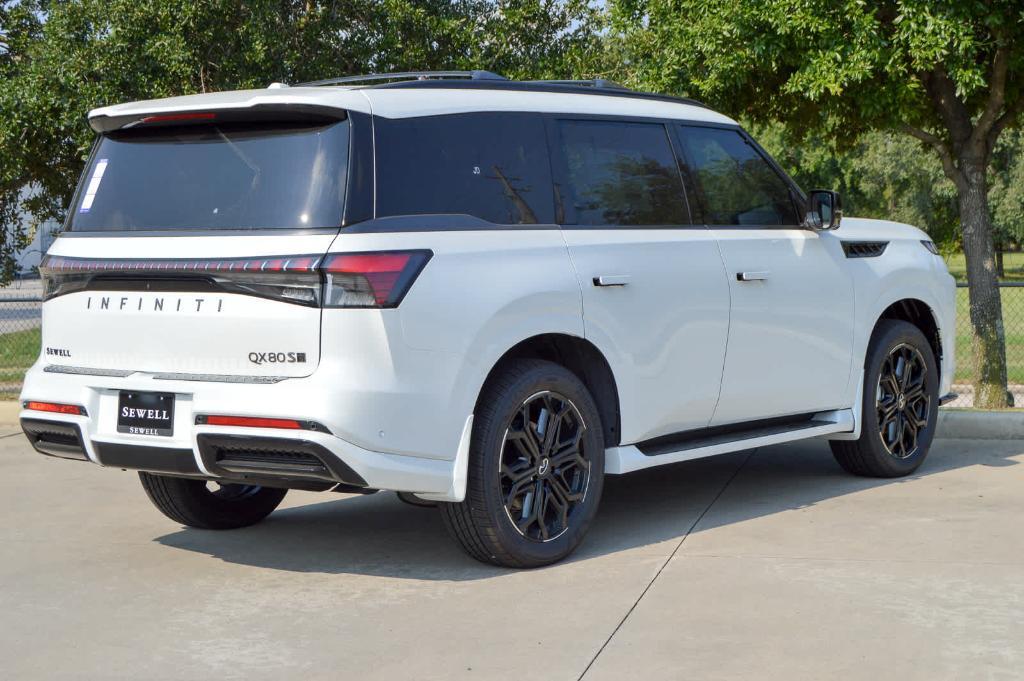 new 2026 INFINITI QX80 car, priced at $106,525