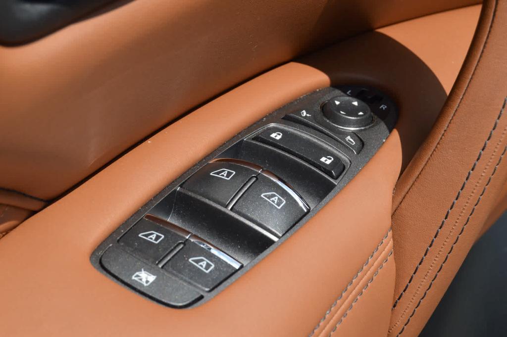 used 2018 INFINITI QX80 car, priced at $24,999