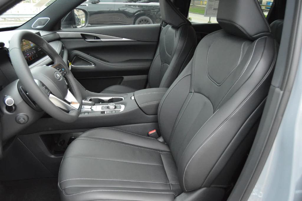 new 2025 INFINITI QX60 car, priced at $60,980