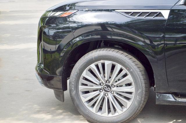 new 2025 INFINITI QX80 car, priced at $92,100