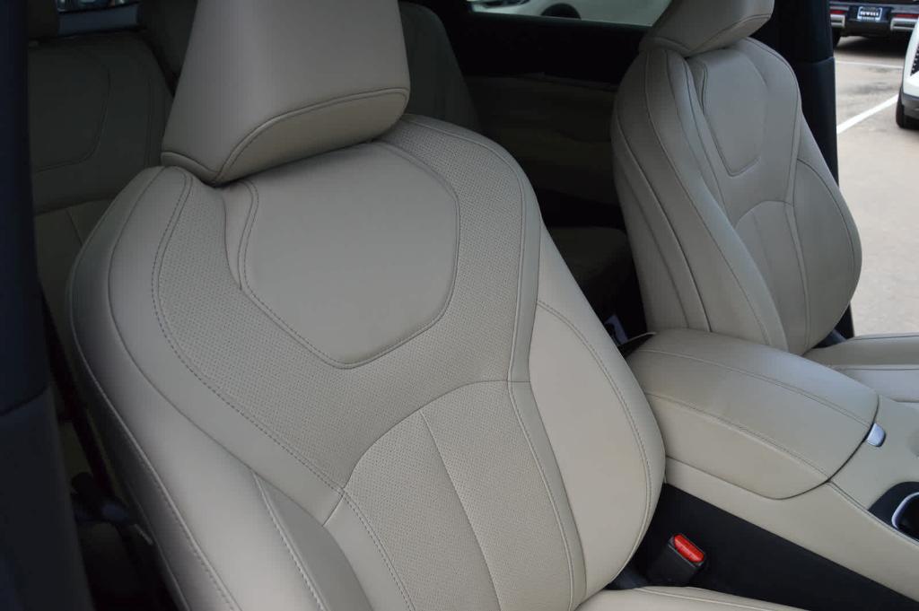 used 2024 INFINITI QX60 car, priced at $40,999