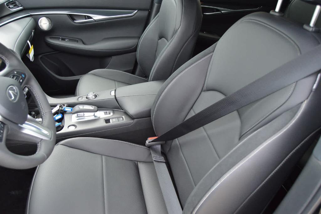 new 2025 INFINITI QX50 car, priced at $53,270
