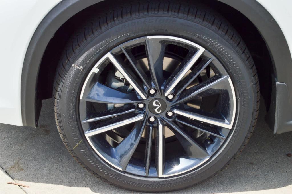 new 2025 INFINITI QX50 car, priced at $54,260