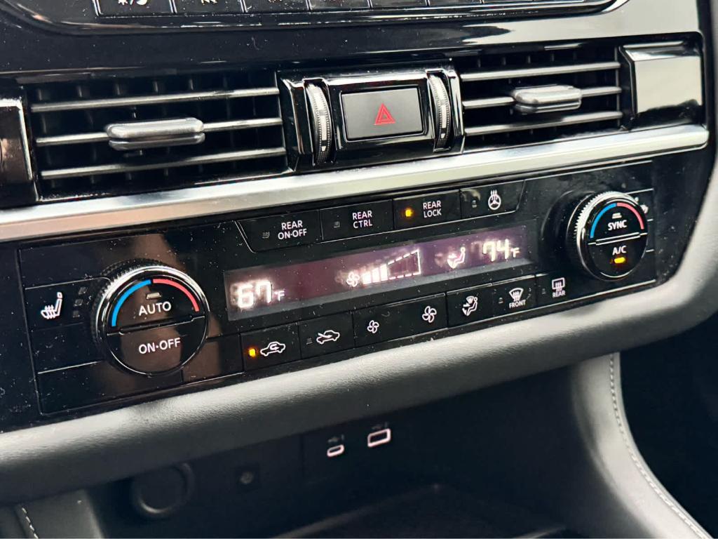 used 2024 Nissan Pathfinder car, priced at $31,989