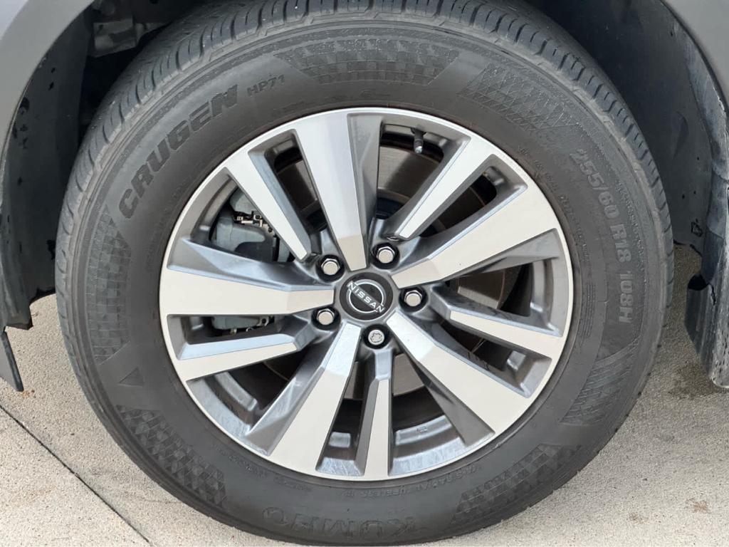 used 2024 Nissan Pathfinder car, priced at $31,989