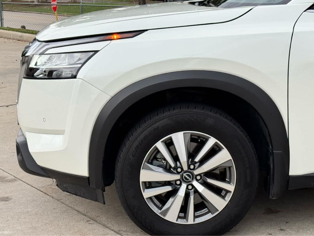 used 2024 Nissan Pathfinder car, priced at $31,989