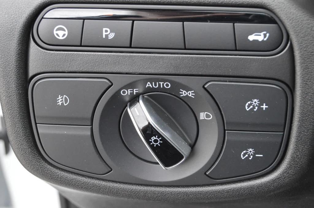 new 2025 INFINITI QX50 car, priced at $54,535