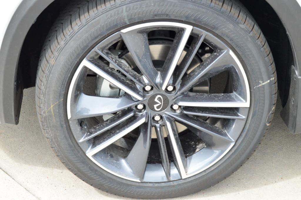 new 2025 INFINITI QX50 car, priced at $54,535
