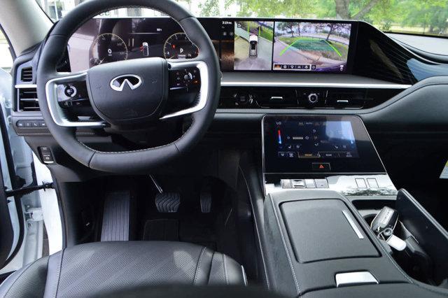 new 2025 INFINITI QX80 car, priced at $93,000