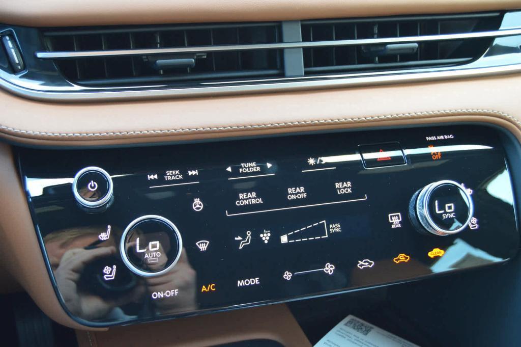 used 2025 INFINITI QX60 car, priced at $54,499