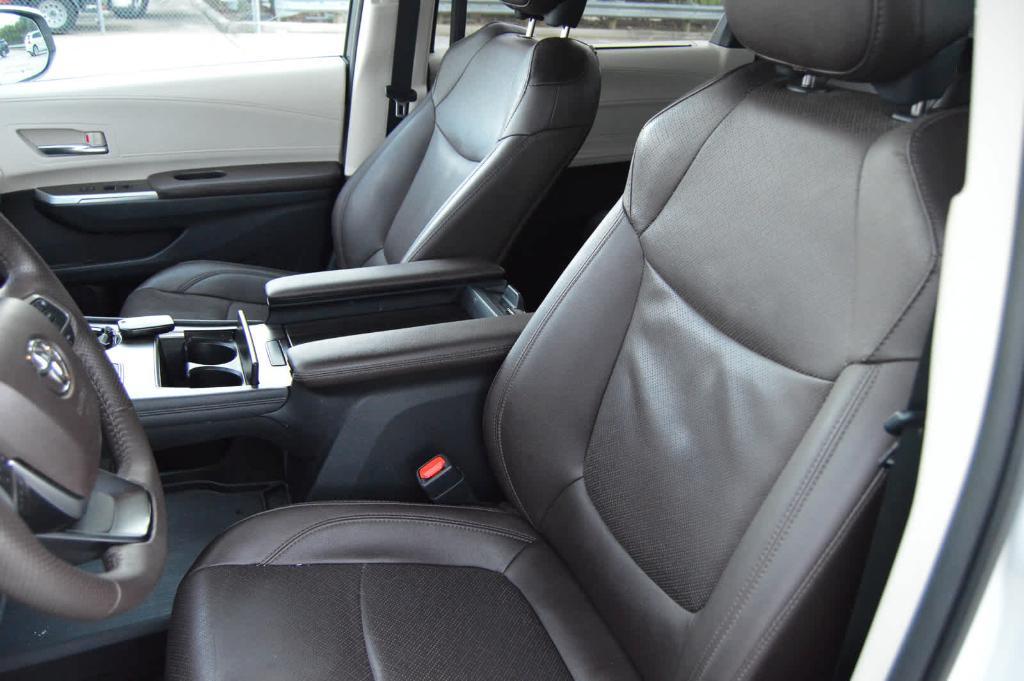 used 2021 Toyota Sienna car, priced at $38,799