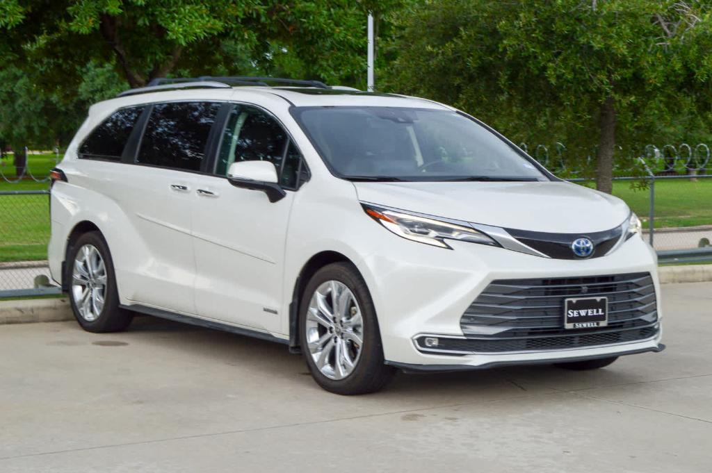 used 2021 Toyota Sienna car, priced at $38,799