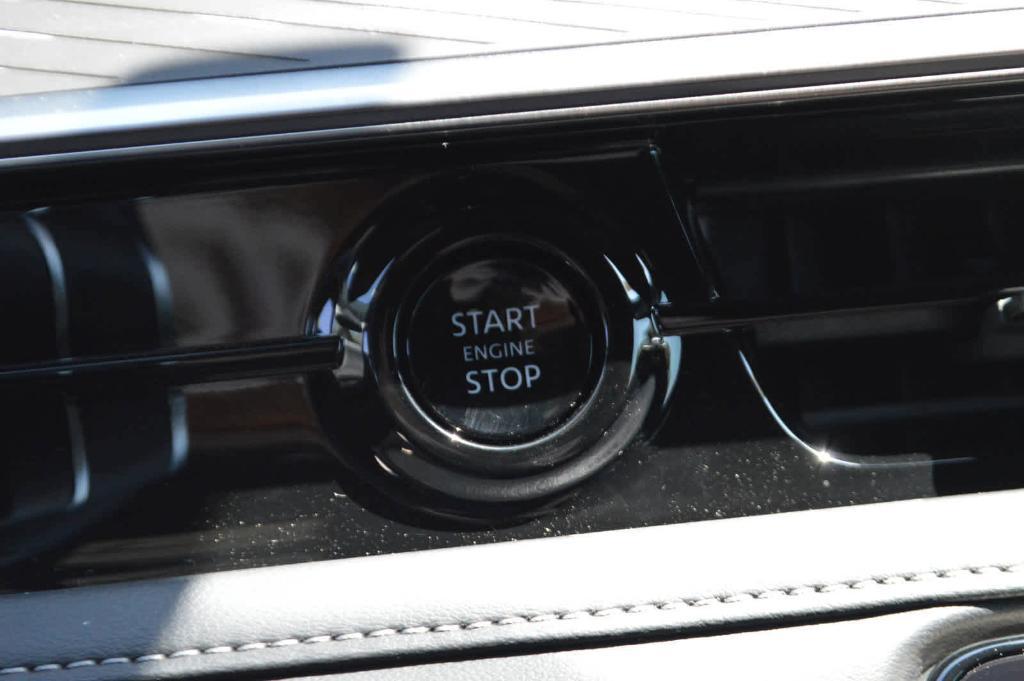 new 2025 INFINITI QX80 car, priced at $112,795