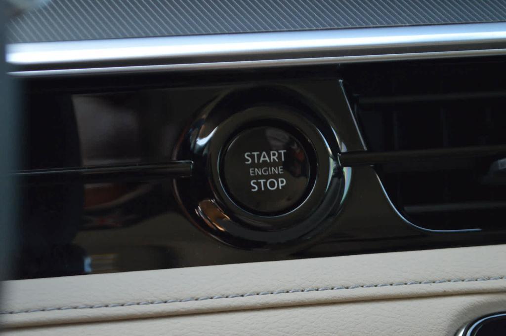 new 2025 INFINITI QX80 car, priced at $85,345