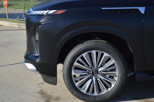 new 2025 INFINITI QX80 car, priced at $103,095