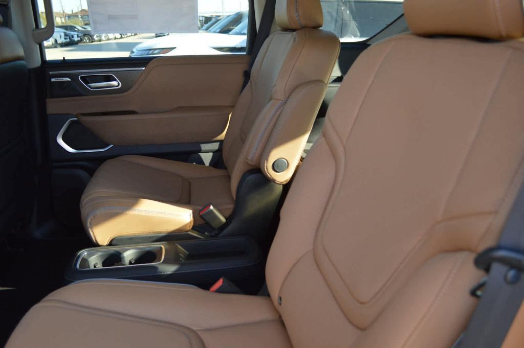 new 2025 INFINITI QX80 car, priced at $103,095