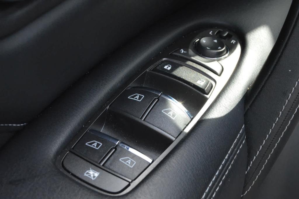 used 2022 INFINITI QX80 car, priced at $39,999