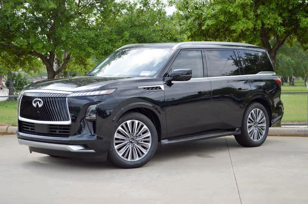 new 2025 INFINITI QX80 car, priced at $102,640